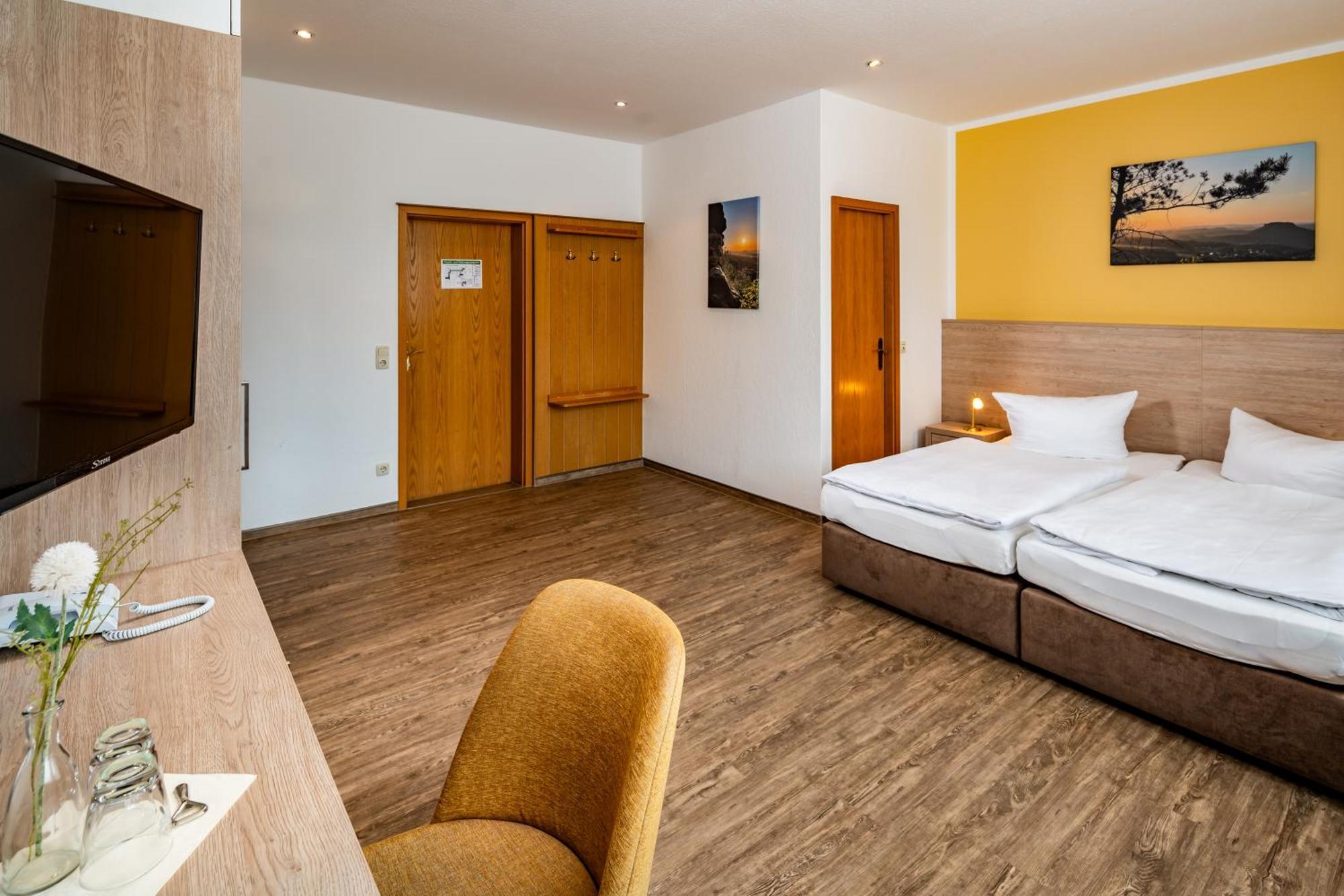 Hotel Zur Post Pirna Eksteriør billede